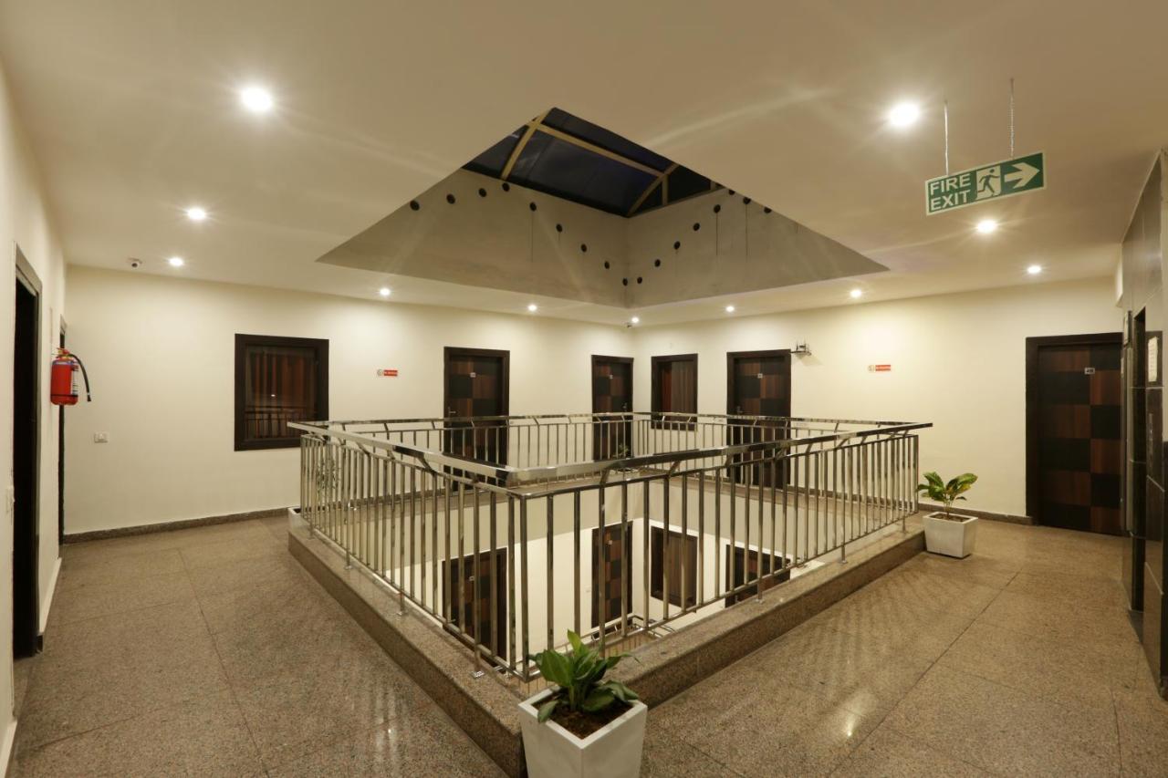Hotel Airport Star New Delhi Ngoại thất bức ảnh