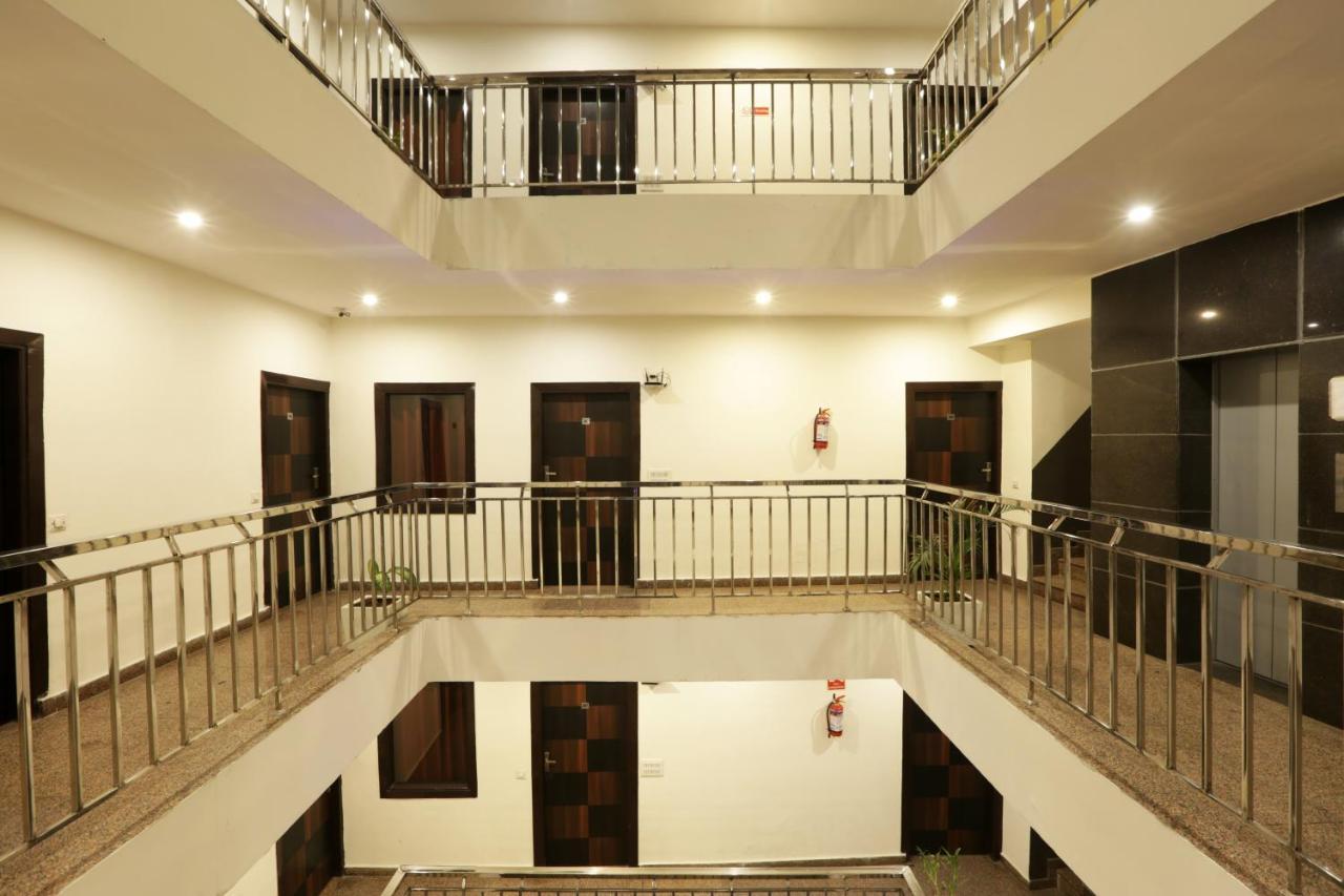 Hotel Airport Star New Delhi Ngoại thất bức ảnh
